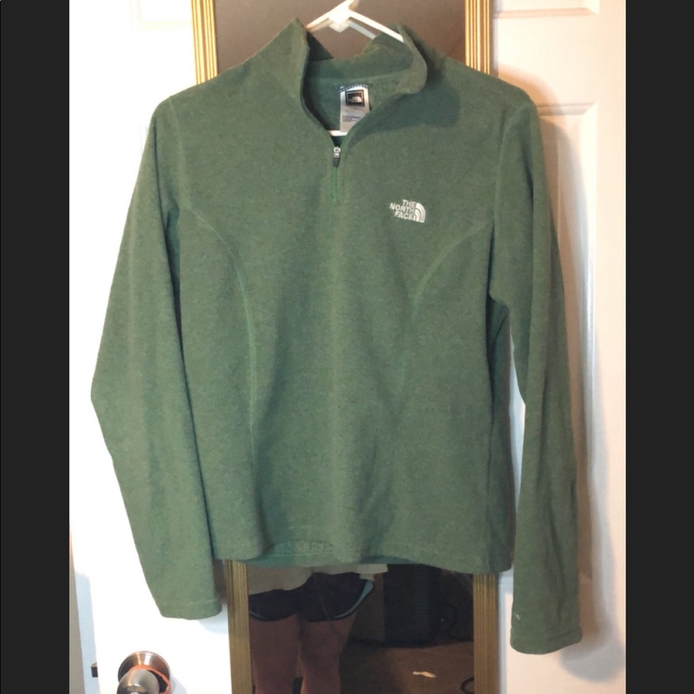 The North Face 3/4 Zip Pullover!!!